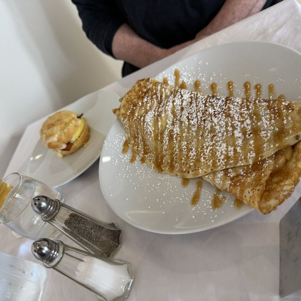 Fire and Ice Cafe - Caramel Apple Crepe - Coffee & Tea Near Me - Indianapolis, Indiana Fire and Ice Cafe - Caramel Apple Crepe - Coffee & Tea Near Me - Indianapolis, Indiana