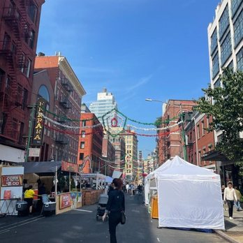San Gennaro Feast - Festivals Near Me - New York, New York San Gennaro Feast - Festivals Near Me - New York, New York