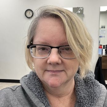 Hair Cuttery Color & Haircuts - Granger - Before - tired ash blonde bob - Hair Stylists Near Me - Granger, Indiana