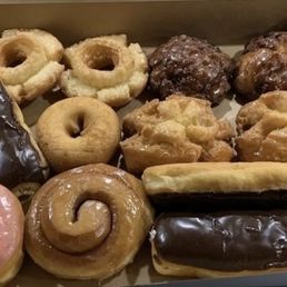 Chocolate bar, strawberry, cinnamon roll, old fashioned, apple fritter Chocolate bar, strawberry, cinnamon roll, old fashioned, apple fritter