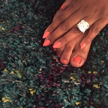 Top Nails - Lan is absolutely amazing! My nails look the best they have ever looked. - Nail Salons Near Me - Seattle, Washington Top Nails - Lan is absolutely amazing! My nails look the best they have ever looked. - Nail Salons Near Me - Seattle, Washington