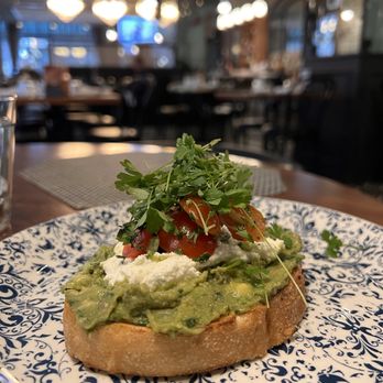 Bandol - Avocado Toast Brunch - French Near Me - Chicago, Illinois Bandol - Avocado Toast Brunch - French Near Me - Chicago, Illinois