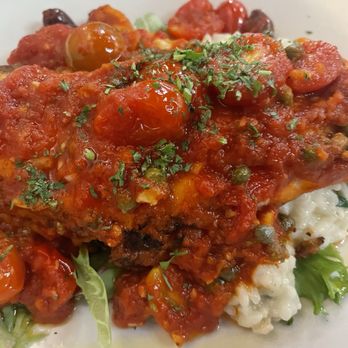 Il Chianti Italian - Salmon puttanesca - Italian Near Me - Las Vegas, Nevada