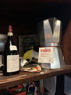 Vic's Italian Restaurant & Pizzeria by null
