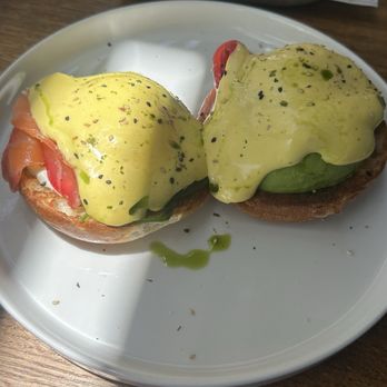 Mood - Eggs Benedict - Breakfast & Brunch Near Me - Los Angeles, California Mood - Eggs Benedict - Breakfast & Brunch Near Me - Los Angeles, California