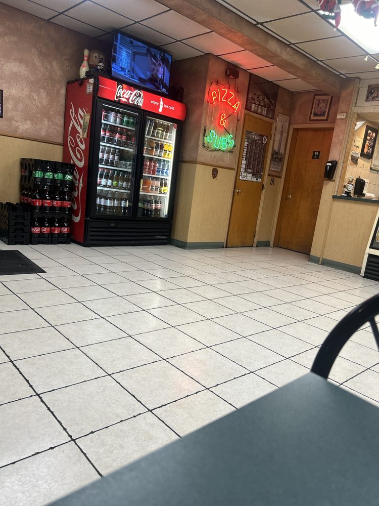 VILLAGGIO’S FOOD EMPORIUM Updated August 2024 16 Reviews 67 Main