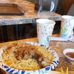 Hong Kong Noodle House - Gabes pig feet and beef tendon noodle