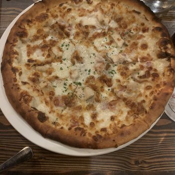 Taverna - Carbonara pizza. Heavy and delicious heaven! - Cocktail Bars Near Me - Kapalua, Hawaii Taverna - Carbonara pizza. Heavy and delicious heaven! - Cocktail Bars Near Me - Kapalua, Hawaii