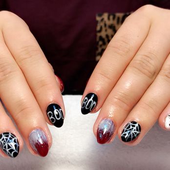 Tipsy Curvy Nails - Spooky Halloween nails - Nail Salons Near Me - Reno, Nevada Tipsy Curvy Nails - Spooky Halloween nails - Nail Salons Near Me - Reno, Nevada
