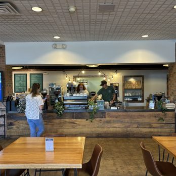 647 Coffee - Counter - Coffee & Tea Near Me - Akron, Ohio 647 Coffee - Counter - Coffee & Tea Near Me - Akron, Ohio