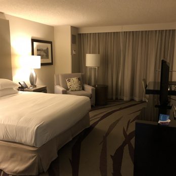 Hilton Long Beach - Nice, clean, welcoming room! - Hotels Near Me - Long Beach, California Hilton Long Beach - Nice, clean, welcoming room! - Hotels Near Me - Long Beach, California
