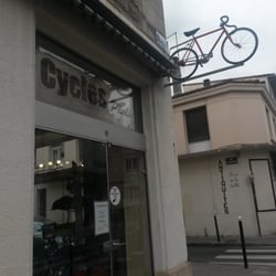 Cycles Paulin - Store front