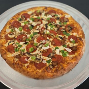 Happy Pappy’s - Deluxe Pizza - Pepperoni, Sausage, Mushroom, Onion, and Green Pepper - Chicken Wings Near Me - Greenacres, Florida Happy Pappy’s - Deluxe Pizza - Pepperoni, Sausage, Mushroom, Onion, and Green Pepper - Chicken Wings Near Me - Greenacres, Florida