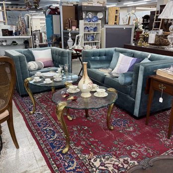 Home Store Fairfax - Antiques Near Me - Fairfax, Virginia Home Store Fairfax - Antiques Near Me - Fairfax, Virginia