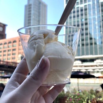 Tiny Tapp & Cafe - Vanilla ice cream - American Near Me - Chicago, Illinois Tiny Tapp & Cafe - Vanilla ice cream - American Near Me - Chicago, Illinois
