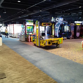 Round1 Bowling & Arcade - Albuquerque - Arcades Near Me - Albuquerque, New Mexico