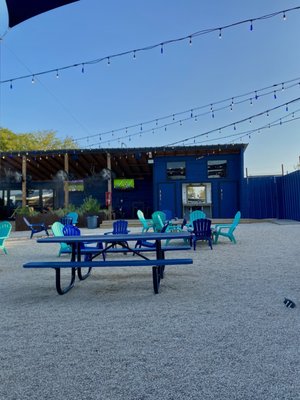 Drinks Backyard by null