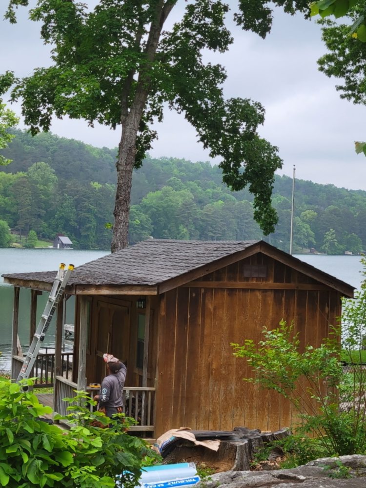 Slide of Benitez Roofing