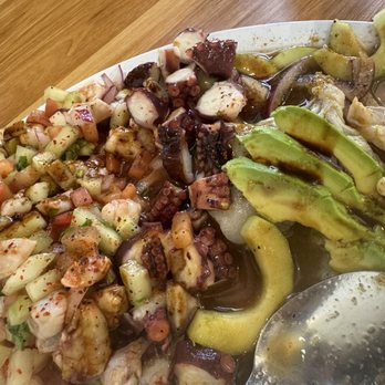 Mariscos La Pasadita - New Mexican Cuisine Near Me - Los Angeles, California Mariscos La Pasadita - New Mexican Cuisine Near Me - Los Angeles, California