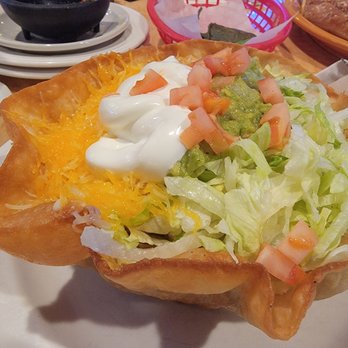 Kings Inn San Diego - Love the taco salad - San Diego, CA