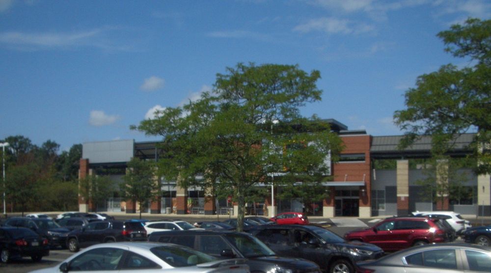Gwynedd Crossing Shopping Center Logo