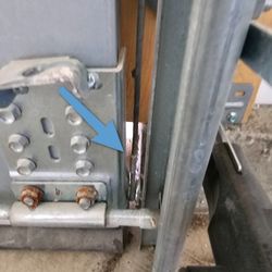 1st Choice Home Inspections - Unsealed garage door