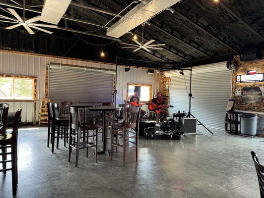 Wet Deck Bar & Grill by null