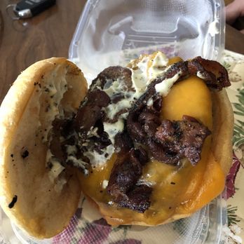 Peppered Pig - Bacon cheeseburger-yum! - Burgers Near Me - Huntsville, Alabama Peppered Pig - Bacon cheeseburger-yum! - Burgers Near Me - Huntsville, Alabama