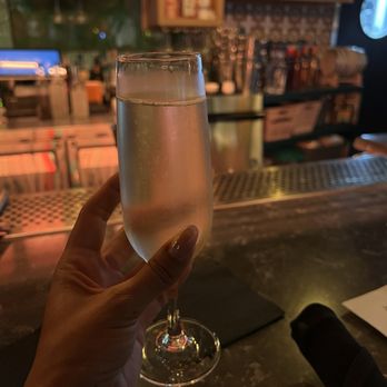 Wooden Pearl - Prosecco - Seafood Near Me - Anaheim, California Wooden Pearl - Prosecco - Seafood Near Me - Anaheim, California