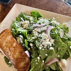 Layali - Salmon salad