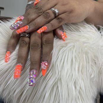1. Qc Nails