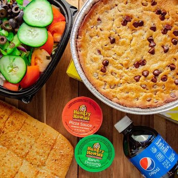 Hungry Howie's Pizza - Our delicious menu includes delicious Howie Bread, Fresh Salads, Desserts, and more. - Pizza Near Me - DeWitt, Michigan Hungry Howie's Pizza - Our delicious menu includes delicious Howie Bread, Fresh Salads, Desserts, and more. - Pizza Near Me - DeWitt, Michigan