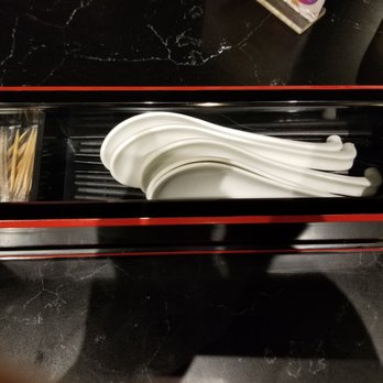 Konjiki Ramen - 2019-06-22 Konjiki Ramen. North York. Utensils box. - Ramen Near Me - Toronto, Ontario Konjiki Ramen - 2019-06-22 Konjiki Ramen. North York. Utensils box. - Ramen Near Me - Toronto, Ontario