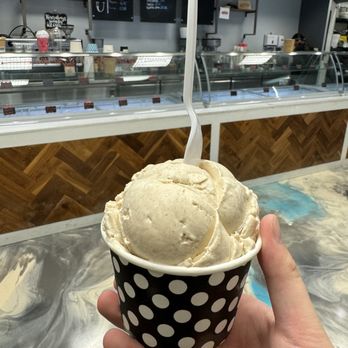 Milk & Sugar Creamery - Desserts Near Me - Tracy, California