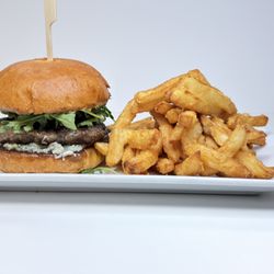 The Ridge Social Eatery