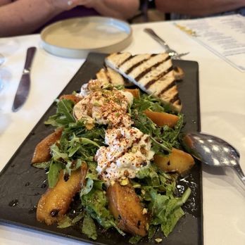 Lemon & Thyme - Roasted peach and burrata salad - New American Near Me - Costa Mesa, California Lemon & Thyme - Roasted peach and burrata salad - New American Near Me - Costa Mesa, California