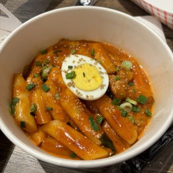 bb.q Chicken Milpitas - Rose Ddeok-Bokki - Chicken Shop Near Me - Milpitas, California