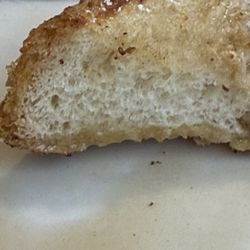 County Grille - Dry French toast, barely dipped in egg.