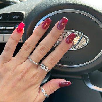 Hollywood Nails - Nail Technicians Near Me - Fairfax, Virginia Hollywood Nails - Nail Technicians Near Me - Fairfax, Virginia