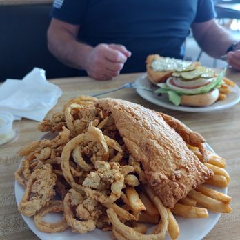 Essex Seafood Two - Seafood Near Me - Pierson, Florida