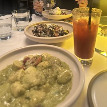Coast - Seafood Near Me - Vancouver, British Columbia