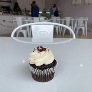 Jubilee - My delicious little cupcake! - Desserts Near Me - Independence, Oregon Jubilee - My delicious little cupcake! - Desserts Near Me - Independence, Oregon