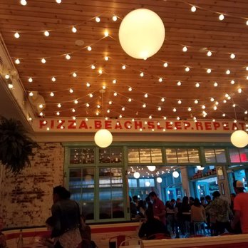 Pizza Beach Updated Covid 19 Hours Services 207 Photos 203 Pizza Beach Updated Covid 19 Hours
