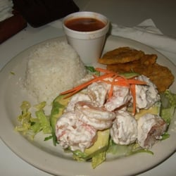 Café El Punto - Stuffed Avocado with Shrimp and Crab