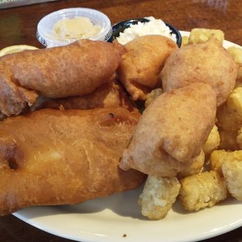 Thirsty's - Fish Fry with tots - Sports Bars Near Me - South Milwaukee, Wisconsin