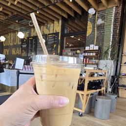 Iced Vanilla Latte