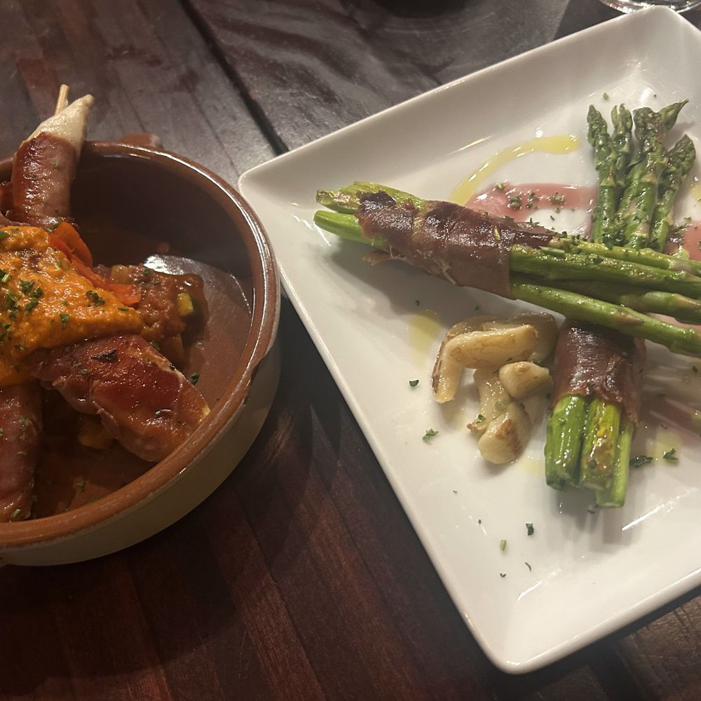 Debajo Tapas ABQ - Spanish Near Me - Albuquerque, New Mexico Debajo Tapas ABQ - Spanish Near Me - Albuquerque, New Mexico