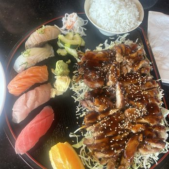 Miyoshi Japanese Restaurant - Sushi (chefs choice) + Chicken teriyaki dinner - Japanese Near Me - Bakersfield, California
