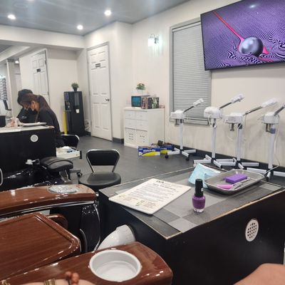 Eva's Nails & Spa by null