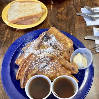 Alabama Hills Cafe & Bakery - Cinnamon French toast - Bakeries Near Me - Lone Pine, California Alabama Hills Cafe & Bakery - Cinnamon French toast - Bakeries Near Me - Lone Pine, California